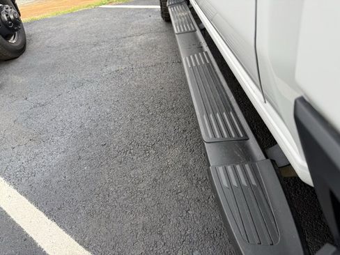 Used 2022 Chevrolet Silverado 2500 Custom w/ Custom Value Package image 13