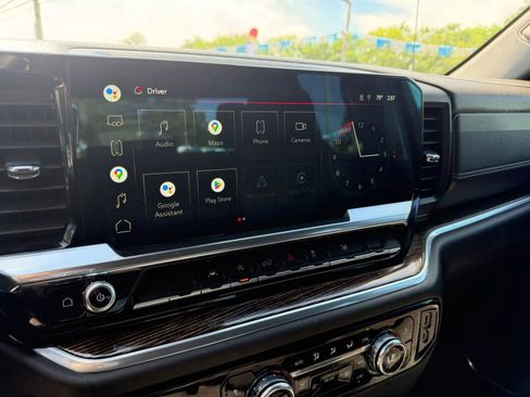 Used 2022 GMC Sierra 1500 Elevation image 17