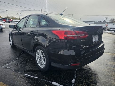 Used 2016 Ford Focus SE w/ Reverse Sensing Package image 7