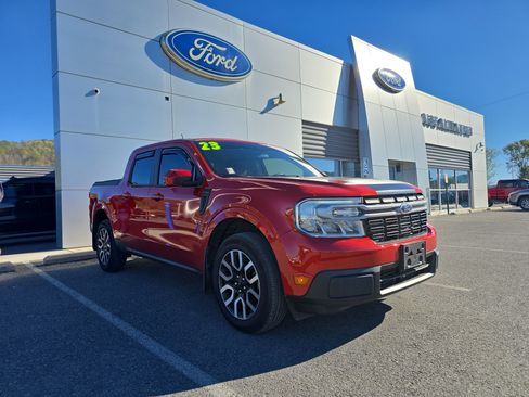 Used 2023 Ford Maverick Lariat w/ Lariat Luxury Package image 1