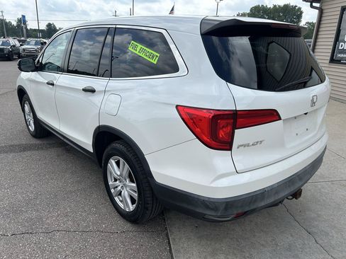 Used 2016 Honda Pilot LX image 7