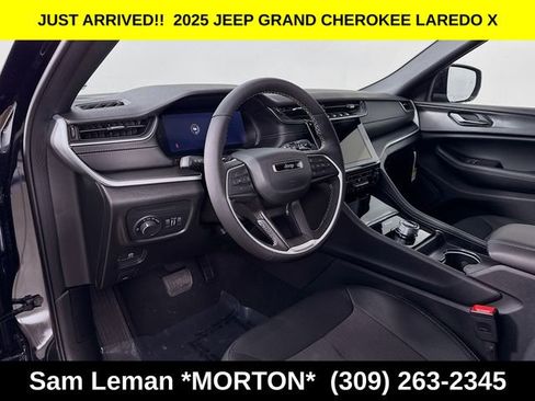 New 2025 Jeep Grand Cherokee Laredo X w/ Luxury Tech Group I image 9