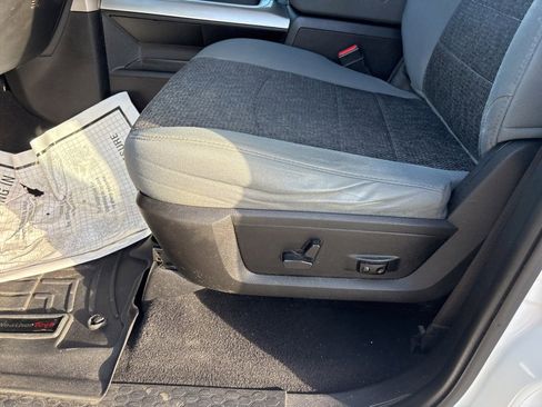 Used 2019 RAM 1500 Big Horn image 15