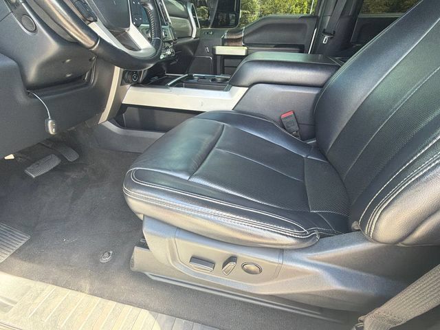 Used 2022 Ford F250 Lariat w/ Lariat Ultimate Package AWD/4WD image 9