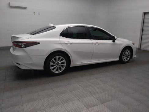 Used 2023 Toyota Camry LE image 10