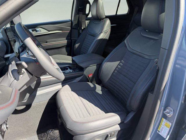 New 2026 Ford Explorer ST-Line w/ ST-Line Street Pack AWD/4WD image 9