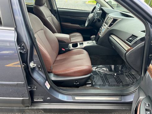 Used 2014 Subaru Outback 2.5i Limited AWD/4WD image 26