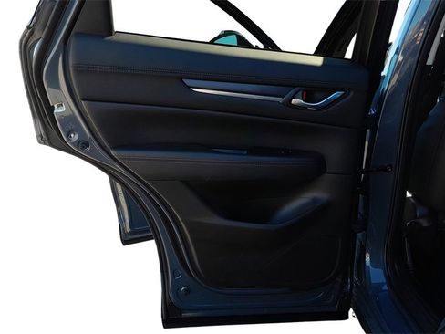 Used 2025 MAZDA CX-5 Carbon Edition image 29