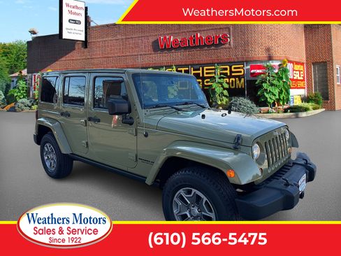 Used 2013 Jeep Wrangler Unlimited Rubicon w/ Max Tow Pkg image 1