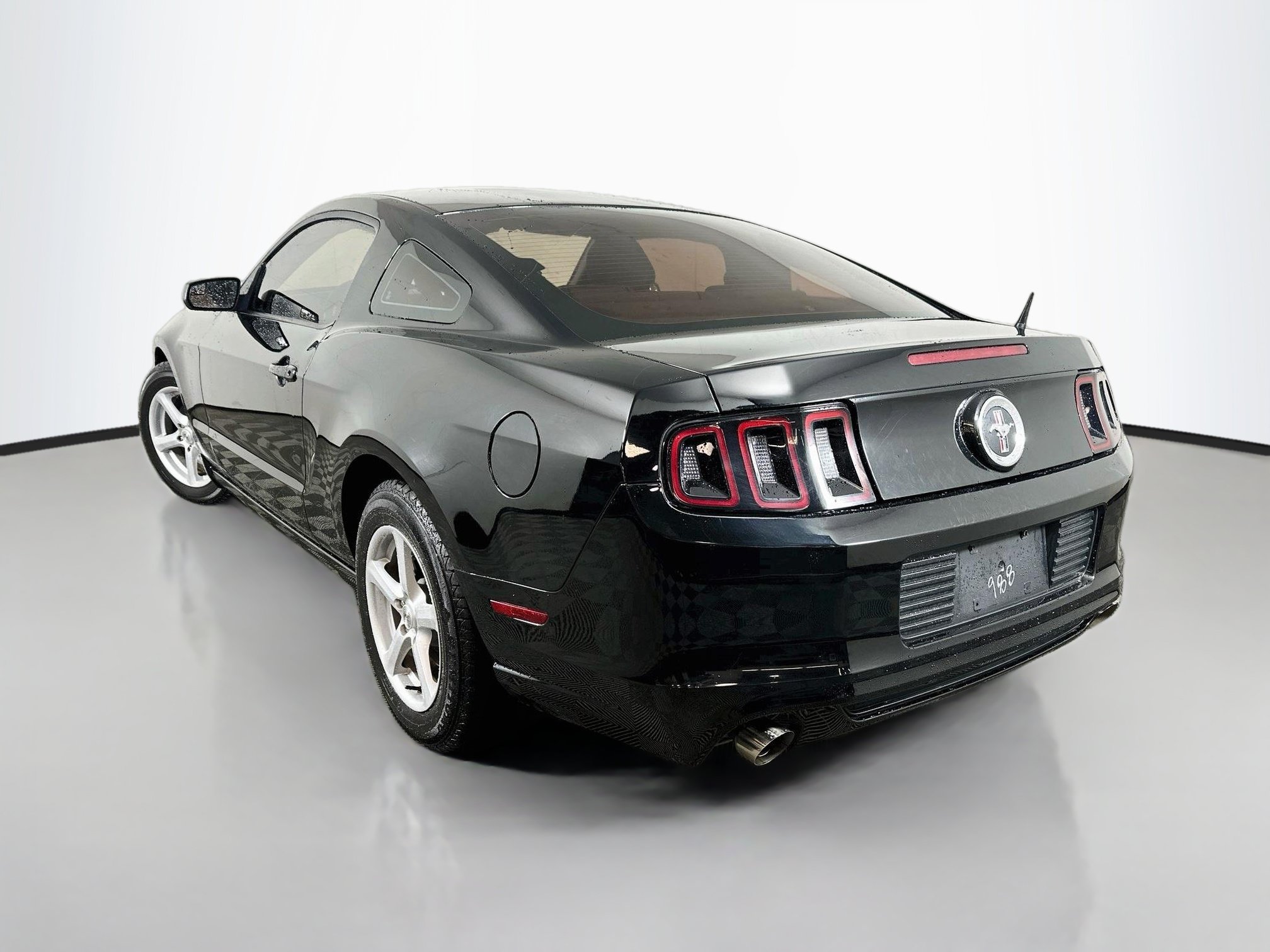 Used 2013 Ford Mustang Coupe RWD image 5