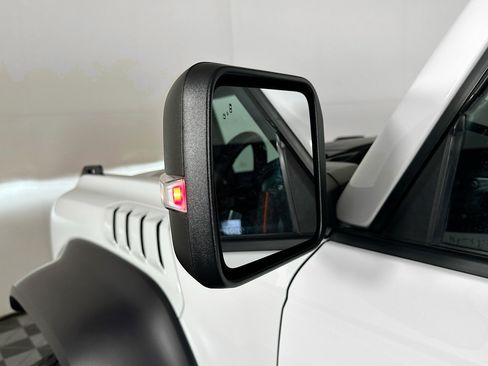 Used 2022 Ford Bronco Raptor AWD/4WD image 16