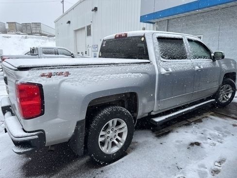 Used 2018 Chevrolet Silverado 1500 LT w/ All Star Edition image 4