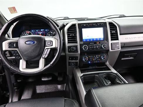 Certified 2021 Ford F250 Lariat w/ Tremor Off-Road Package AWD/4WD image 16