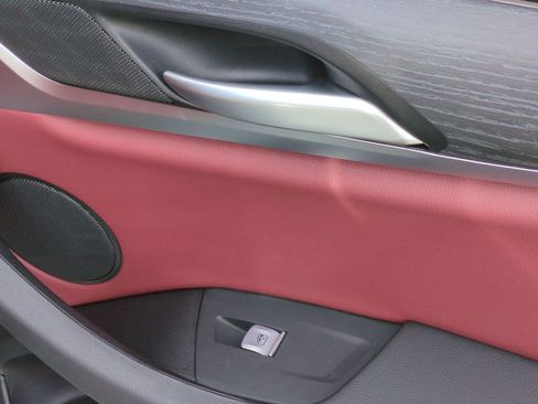 Used 2023 BMW X4 xDrive30i w/ M Sport Package image 35