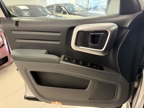 Used 2007 Honda Ridgeline RTS image 9