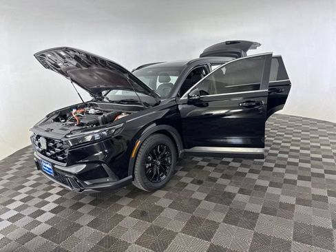 Certified 2025 Honda CR-V Sport-L image 13