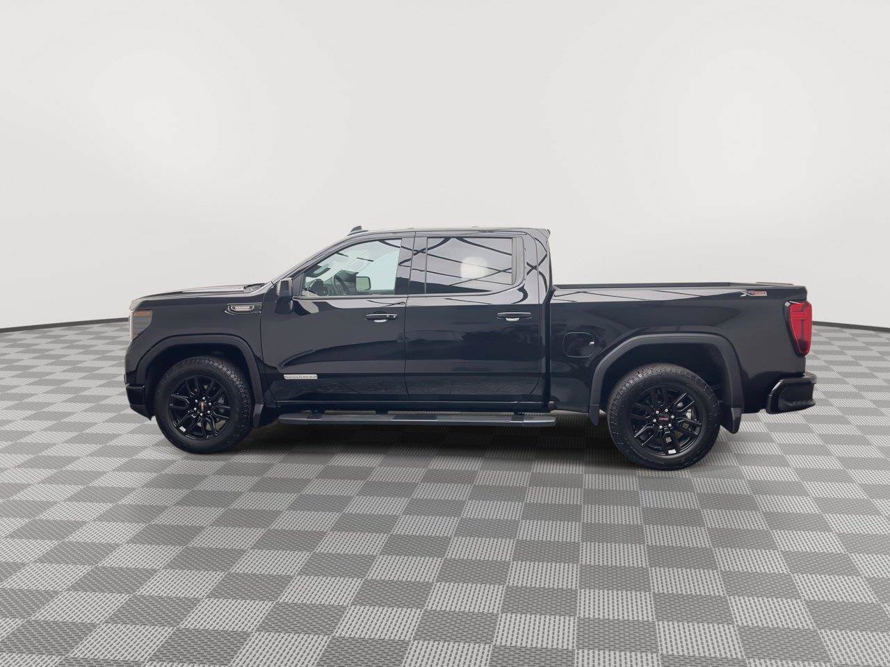 Certified 2025 GMC Sierra 1500 Elevation w/ Elevation Premium Package AWD/4WD image 44