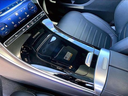 Certified 2025 Mercedes-Benz GLC 300 4MATIC image 15