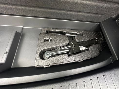 New 2026 Kia Sorento S image 14