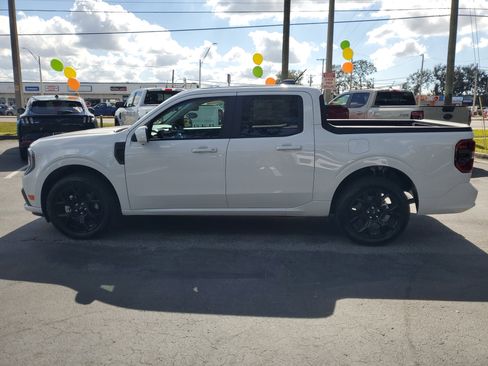New 2025 Ford Maverick Lobo image 7