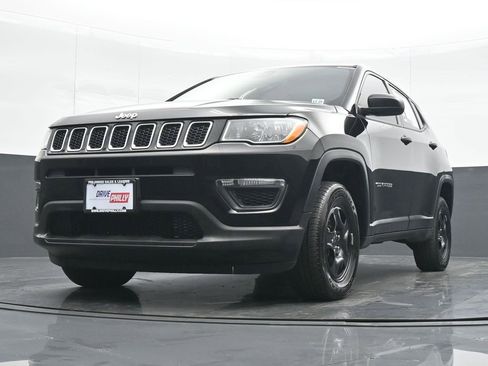 Used 2021 Jeep Compass Sport image 16