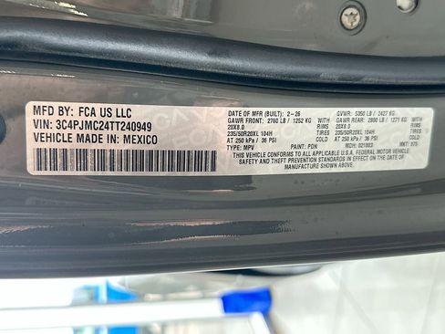 New 2026 Jeep Cherokee Overland w/ Advanced Pro Tech Group AWD/4WD image 31