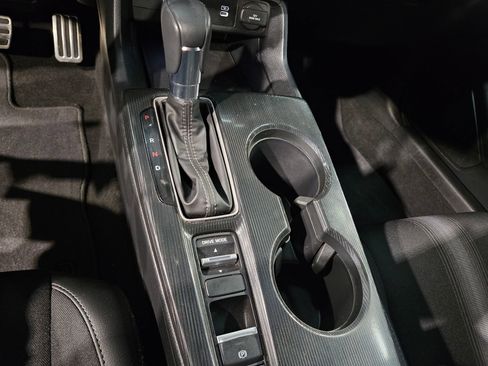 Used 2025 Honda Civic Sport image 33