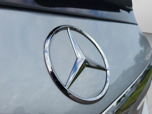 Certified 2025 Mercedes-Benz GLS 450 4MATIC image 28