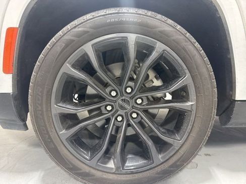 Used 2024 Jeep Grand Wagoneer L Series II w/ Quick Order Packagew 28T image 11