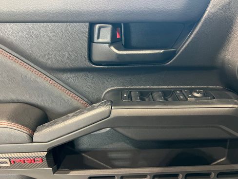 Used 2025 Toyota Tacoma TRD Pro image 13