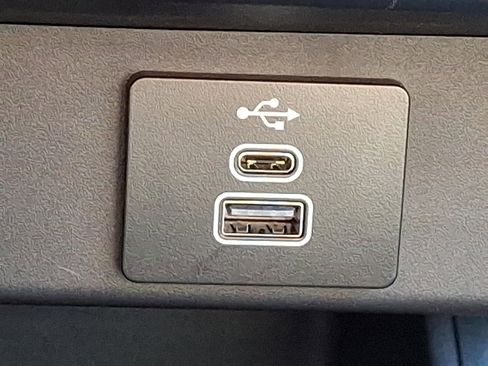 Used 2025 Ford Maverick XLT w/ Equipment Group 301A image 23