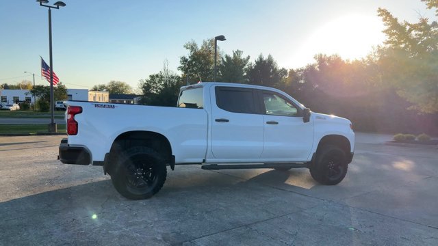Used 2022 Chevrolet Silverado 1500 Custom Trail Boss AWD/4WD image 9