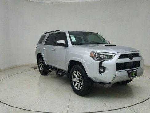 Used 2022 Toyota 4Runner TRD Off-Road image 61