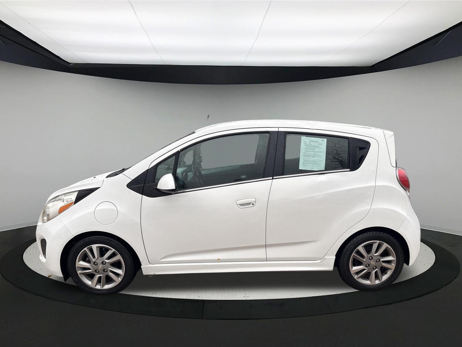 Used 2014 Chevrolet Spark LT FWD image 4