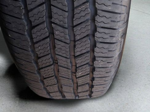 Certified 2020 Toyota Tundra SR5 w/ SR5 Upgrade Package image 29