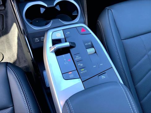 New 2026 BMW X1 xDrive28i w/ Technology Package image 17