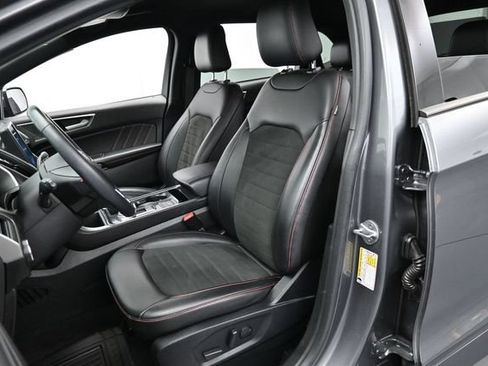 Certified 2021 Ford Edge ST-Line FWD image 11