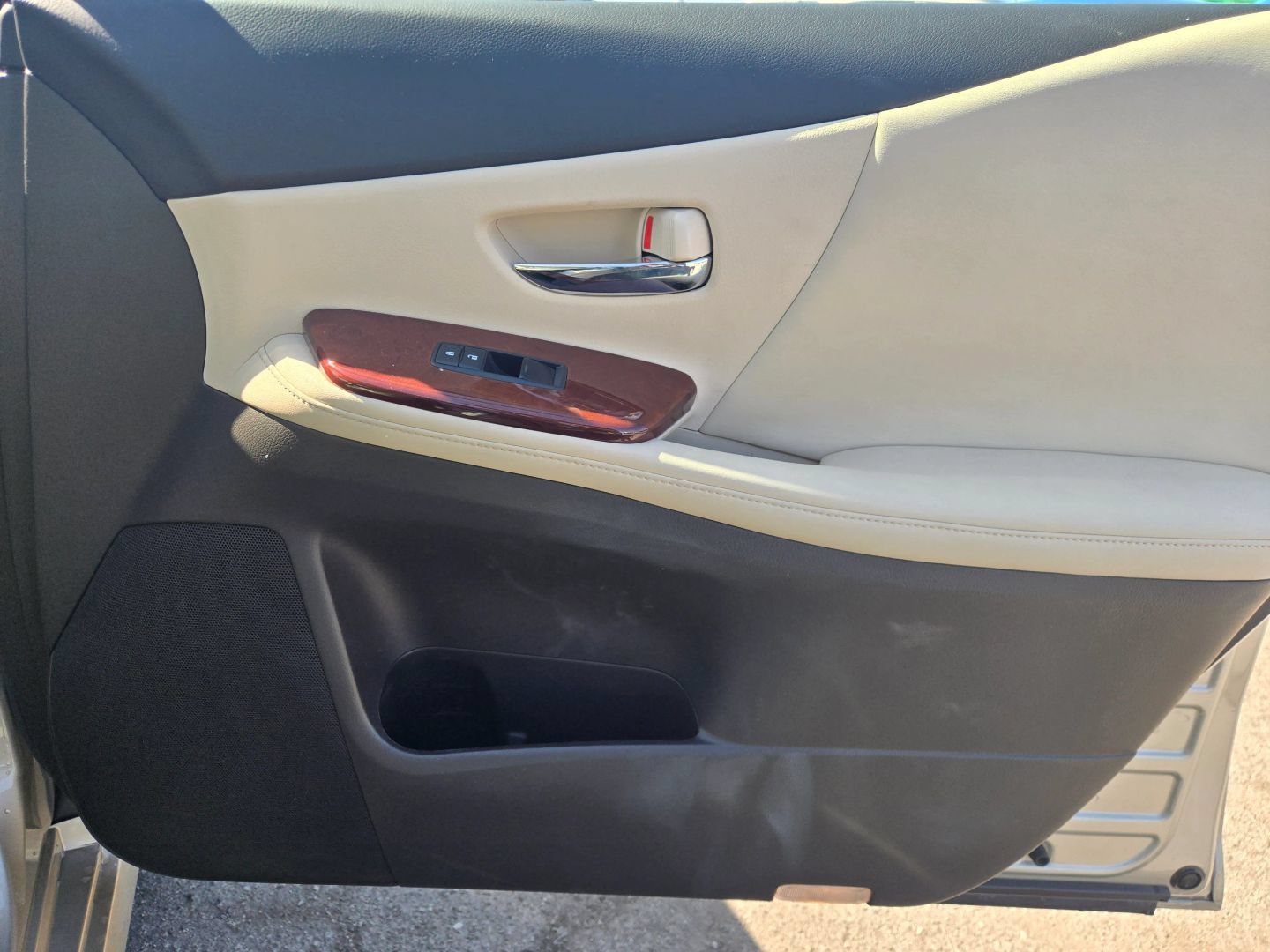 Used 2011 Lexus HS 250h w/ Preferred Accessory Package FWD image 14