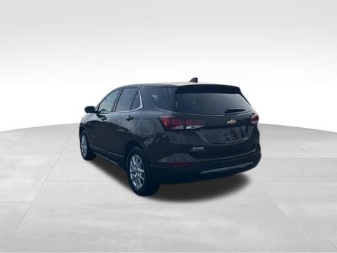 Used 2024 Chevrolet Equinox LT w/ LPO, Floor Liner Package image 3
