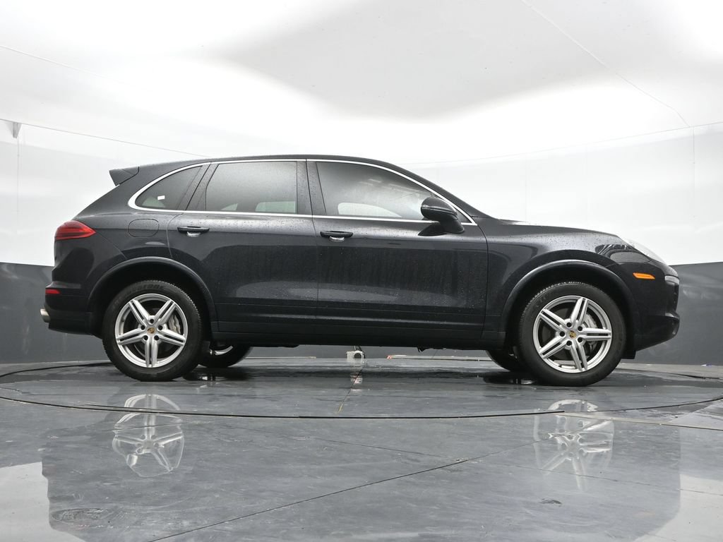 Used 2017 Porsche Cayenne S AWD/4WD image 39