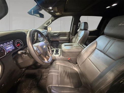 Used 2022 Chevrolet Silverado 1500 High Country image 10