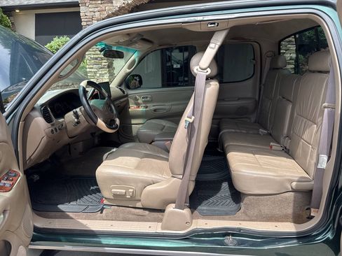 Used 2000 Toyota Tundra Limited RWD image 11