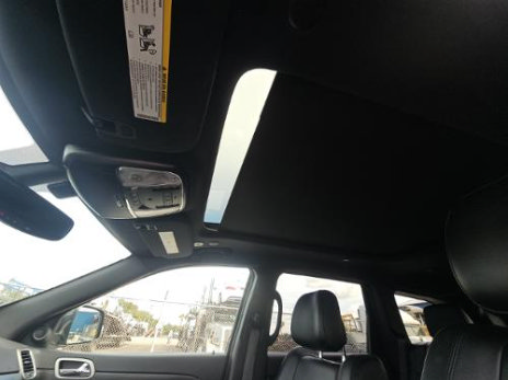 Used 2021 Jeep Grand Cherokee Limited w/ Sun & Sound Group AWD/4WD image 9