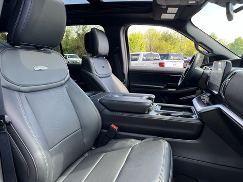 New 2026 Ford Expedition Platinum AWD/4WD image 28
