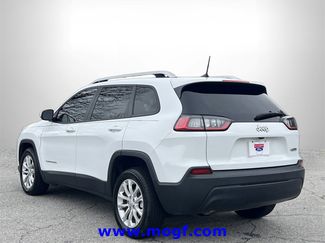 Used 2021 Jeep Cherokee Latitude video 2