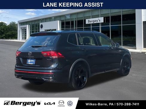 Certified 2024 Volkswagen Tiguan SE R-Line AWD/4WD image 8