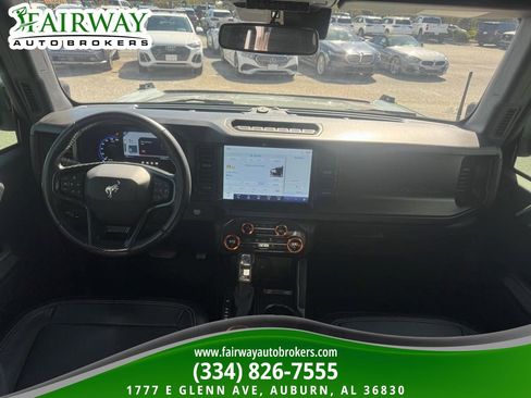 Used 2021 Ford Bronco First Edition AWD/4WD image 25