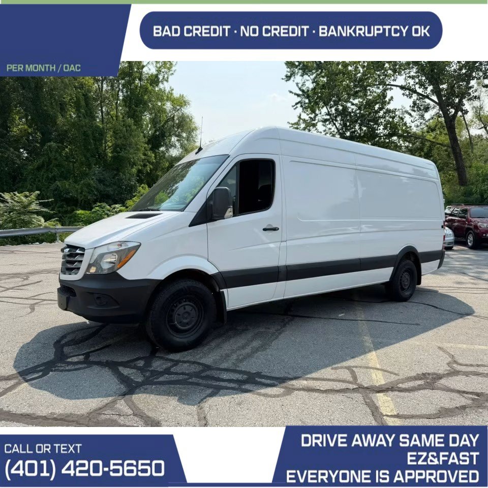 Used 2017 Freightliner Sprinter 2500 RWD image 2