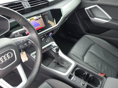 Used 2025 Audi Q3 2.0T Premium AWD/4WD image 22