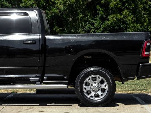 Used 2023 RAM 2500 Laramie AWD/4WD image 19